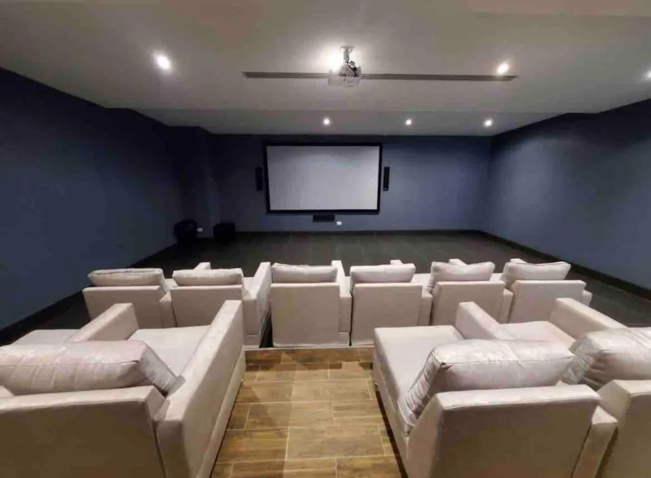 Vip Deluxe Suite And Tower B7_Pool_Gym_Saune_Wife Santo Domingo Apartment